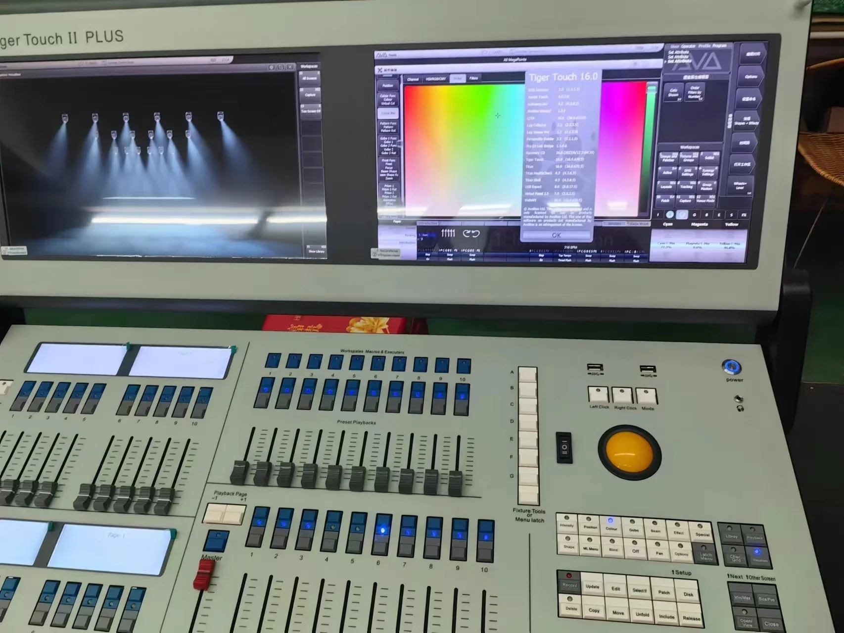 Консоль TIGER TOUCH II 2 Pro сплиттер dmx Titan tiger touch