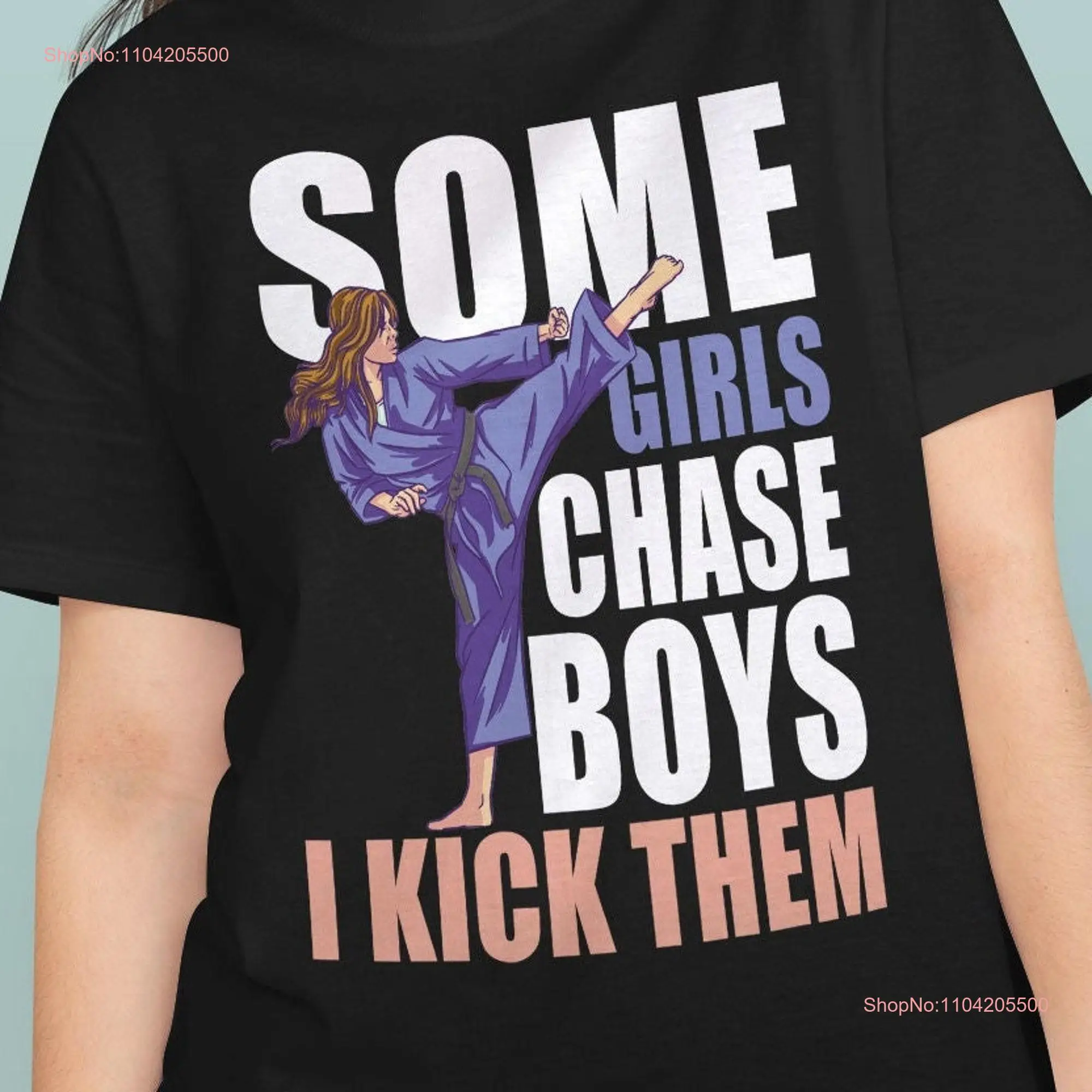 Футболка для девочек-каратэ боевые искусства некоторые девушки погони мальчики