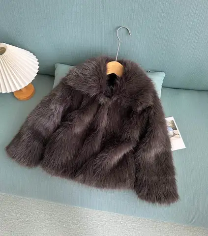 Детская шуба из искусственного лисьего меха