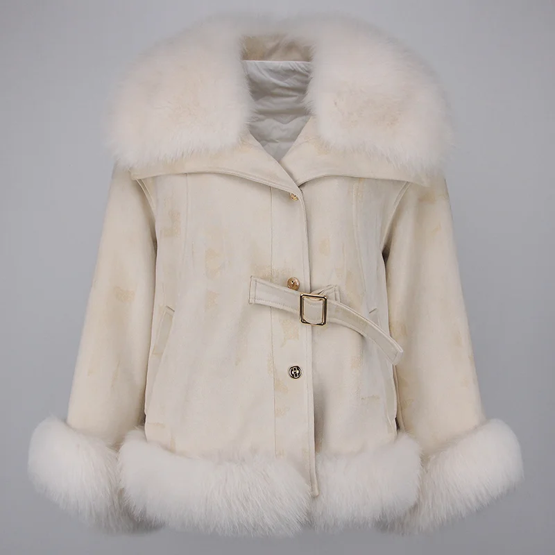 Женский пуховик на гусином пуху, с воротником из натурального меха лисы