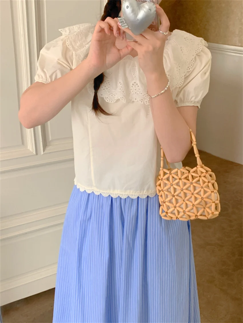 Блузка Женская приталенная с квадратным вырезом и коротким рукавом