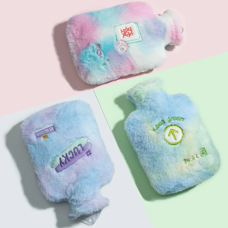 

Tie Dye Plush Hot Water Bag 2000ml High Density PVC Warm Bottles Hand Warmer Cover Wrap Hot Water Jug Bag for Bed Period Cramp