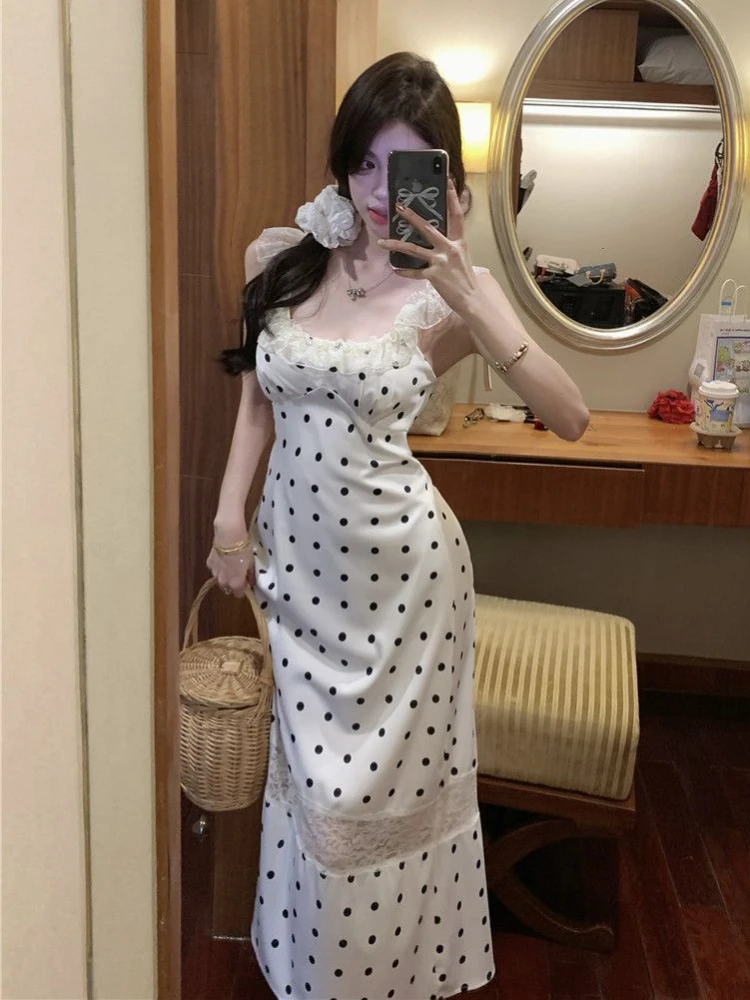 Кружевное платье-комбинация QDNIXILA