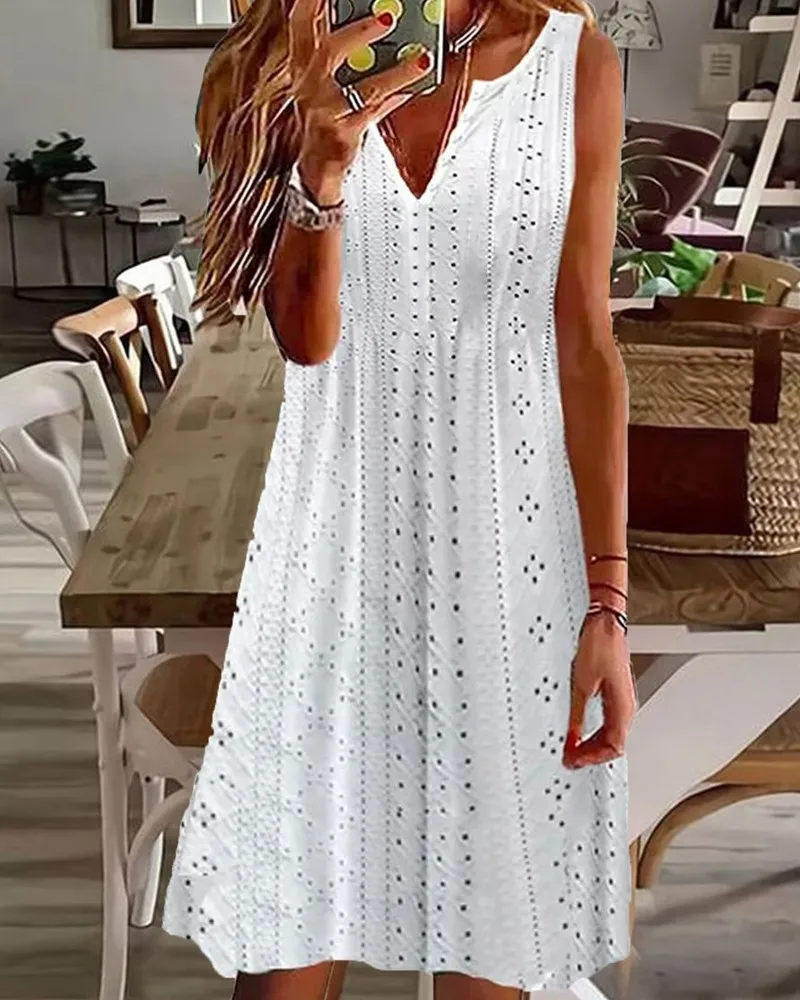 

Elegant Women's Mid Length Dresses 2023 Summer New Line Hollow Jacquard V-Neck Sleeveless Loose Solid Color Lady Dress S-5XL