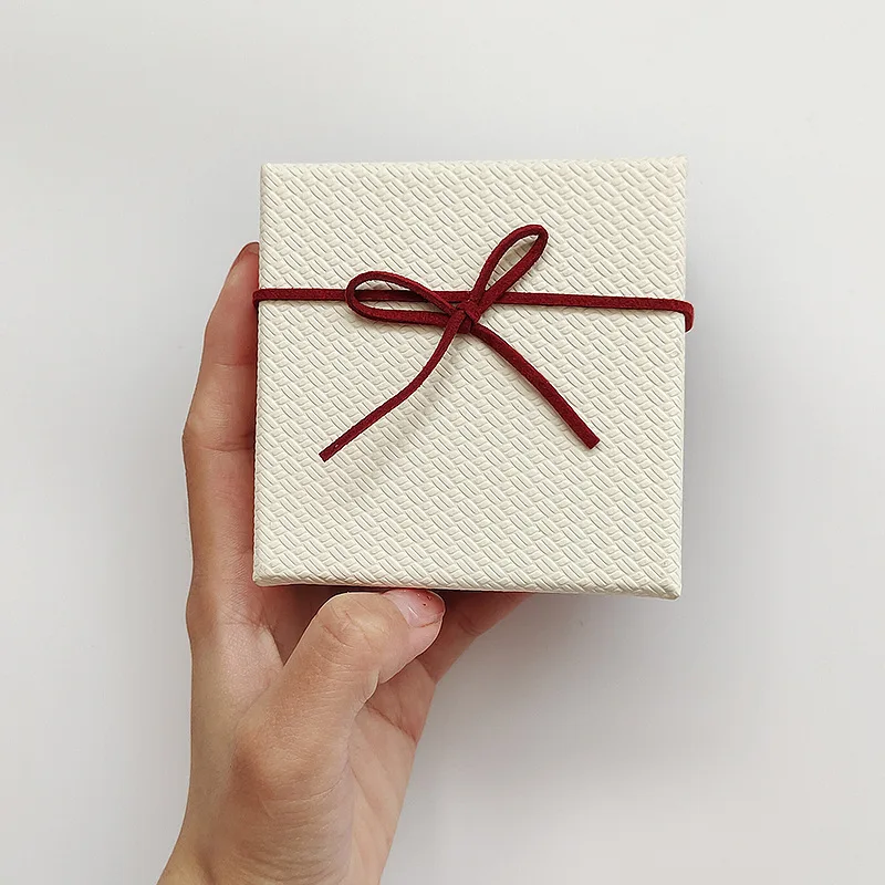 

Jewelry Box Pearl Red Packaging Box Jewelry Box Small Square Box Special Necklace Bracelet Earrings