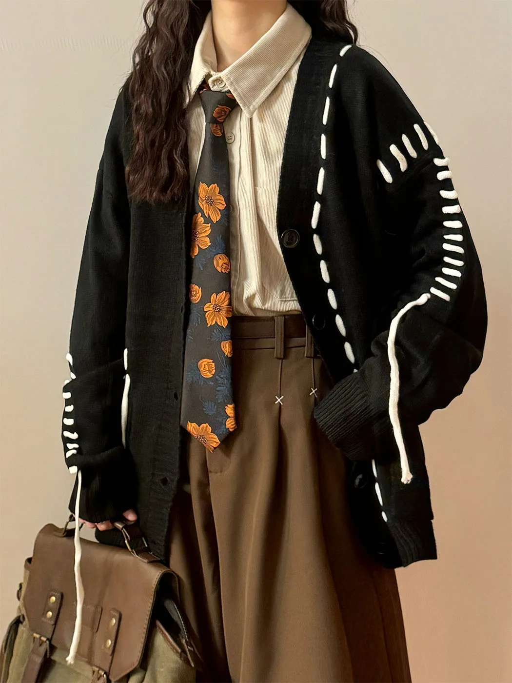 Ecok2024 Winter American vintage Loose Design Sense V-neck Knit cardigan Sweater Outerwear Men and Women Fashion