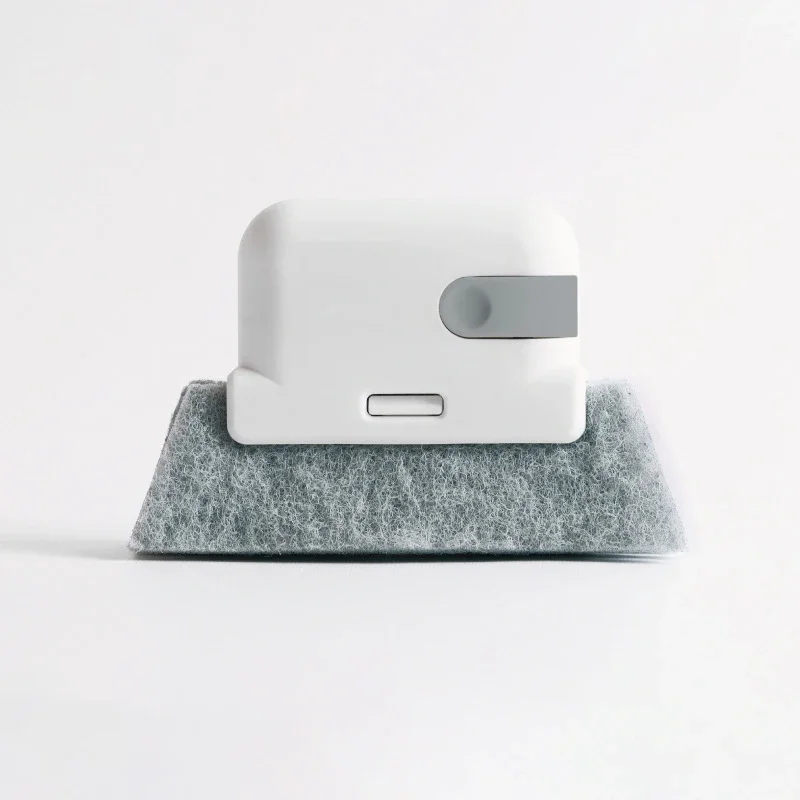 

Щетка для чистки оконных пазов PGY