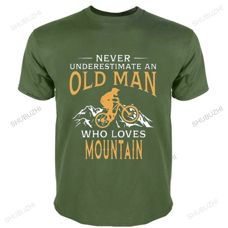 Футболка хлопчатобумажная с надписью и круглым вырезом европейские размеры