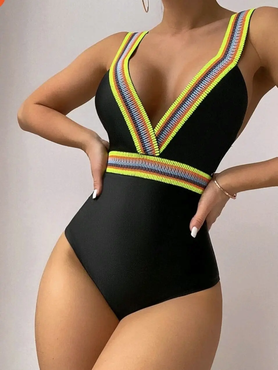 

2023 New Black Flamingo Print One-Piece Swimsuit Women Sexy V-Neck Ruffle Bodysuits Monokini Femal Beach Bathing Suits Swimwear