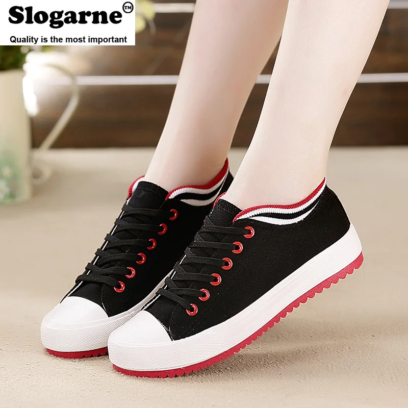 

Students' Sneakers Flat Canvas Shoes Lace Up Women Spring Classic Casual Sports Shoes Thick Sole Vulcanized Shoes Platform Shoes