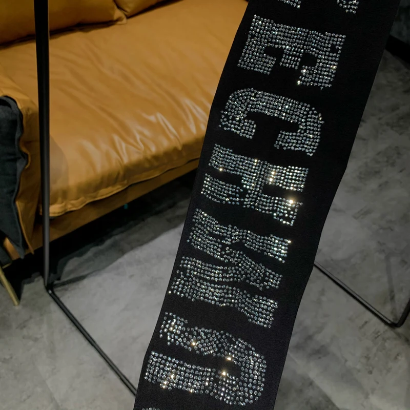 Trendy Spring Summer Women Leggings Luxurious Bear Letters Hot Drilling Tight Pencil Pants Silver Rhinestone Lady Black Legging