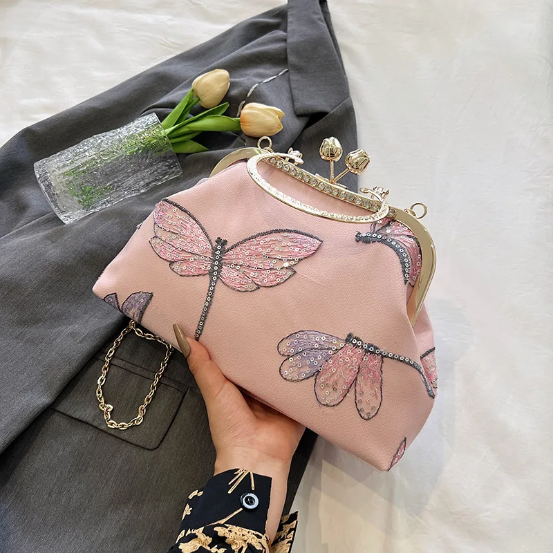 Рисунок 6 - Винтажный Кошелек Shell Kisslock