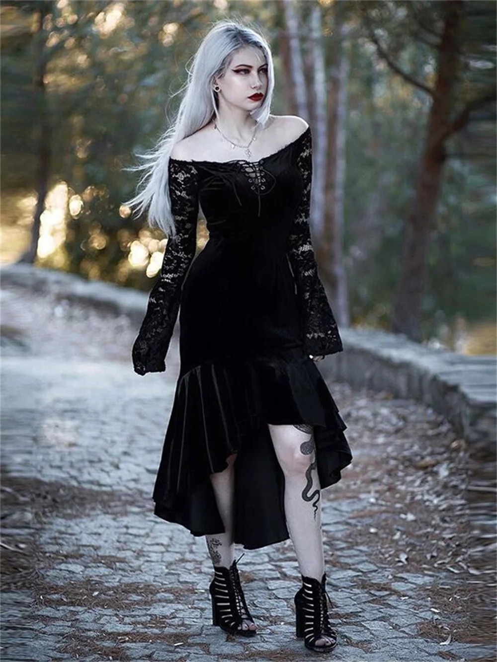

Gothic Dark Mesh Midi Dress Women Victorian Costume Velvet Robe Renaissance Witch Medieval Dresses Cosplay Wizard Halloween Y2k