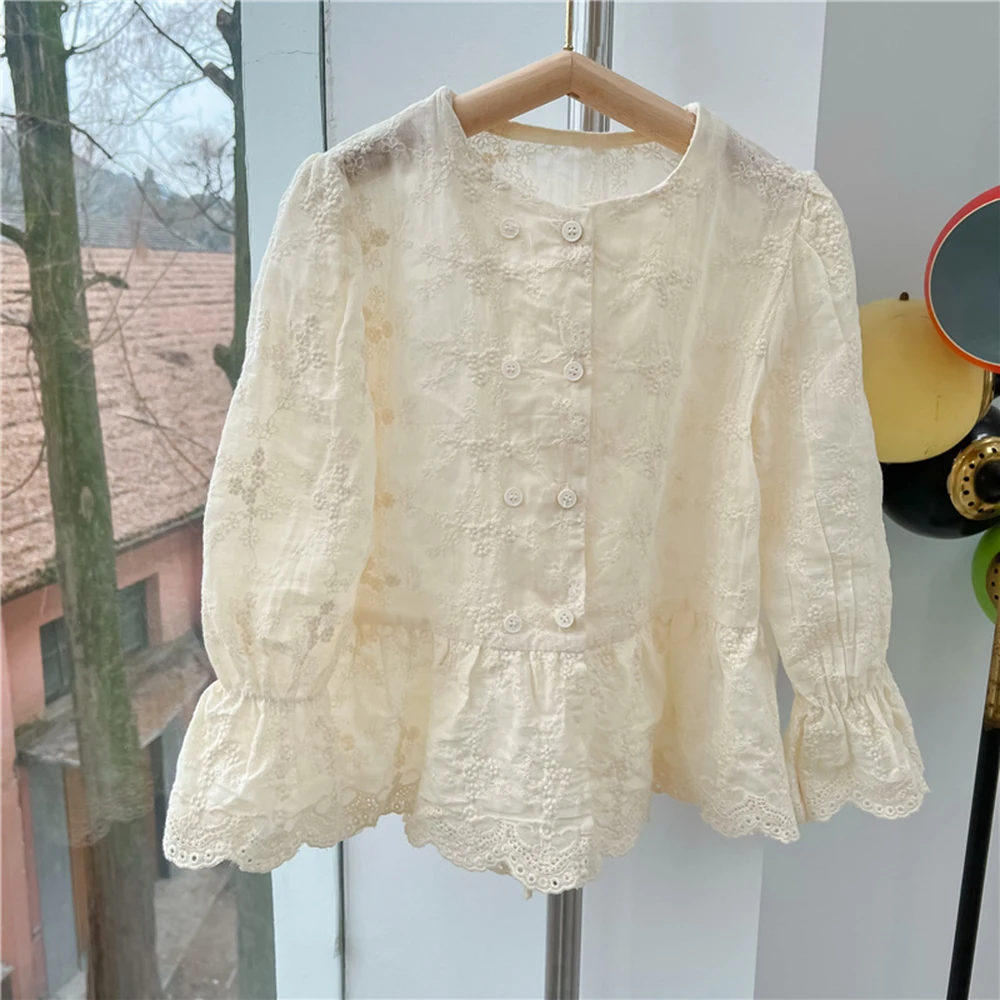 

2022 Spring Korean Toddler Girls Lce Blouse Embroidery Beige Tops Soft Breathable Princess Shirts Kids Tops Baby Girls Clothes