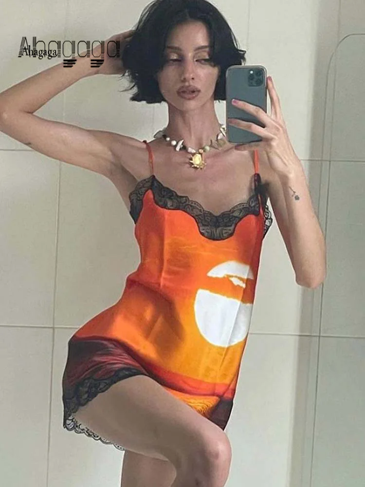 

Сексуальное ТРАПЕЦИЕВИДНОЕ ПЛАТЬЕ AHAgaga с принтом, женские кружевные лоскутные атласные облегающие платья на бретельках с открытой спиной, ...