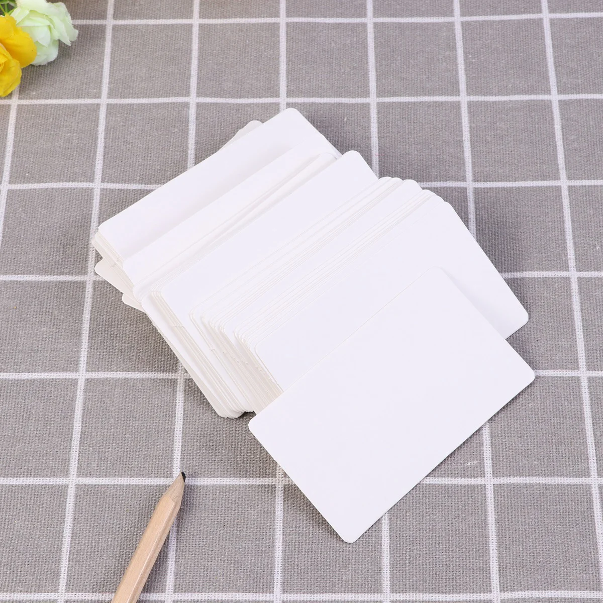 

Retro Memo Pads DIY Kraft Blank Greeting Graffiti Postcard Handwritten Words Message Cards About 100pcs (White)