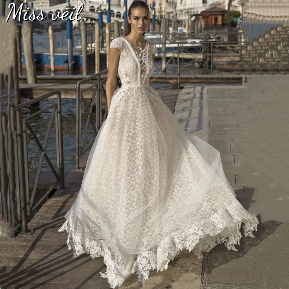 

Miss Veil Cap Sleeve Wedding Dress Backless Lace Up Bohemian Tulle Bridal Gown A-Line Appliques Sweep Train Vestido De Novia