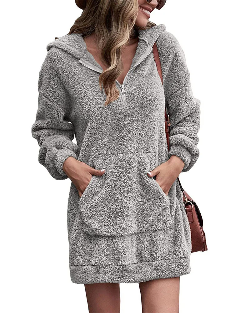 Рисунок 4 - Женское платье-толстовка с капюшоном