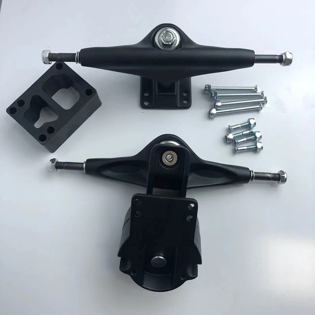 Кронштейн для серфинга и скейтборда Meraki 6 отверстий 25 дюймов