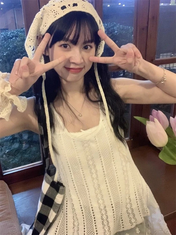 Женский кружевной жилет с цветочной вышивкой без рукавов