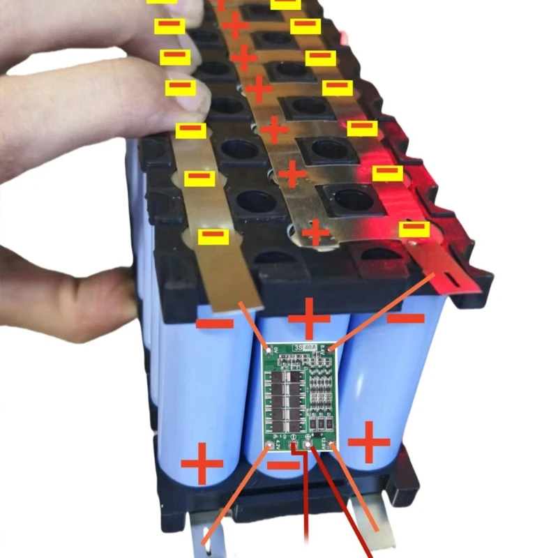 M17B 12V7 Литиевый аккумуляторный ящик подходит для 18650 ячеек. Пустая коробка.