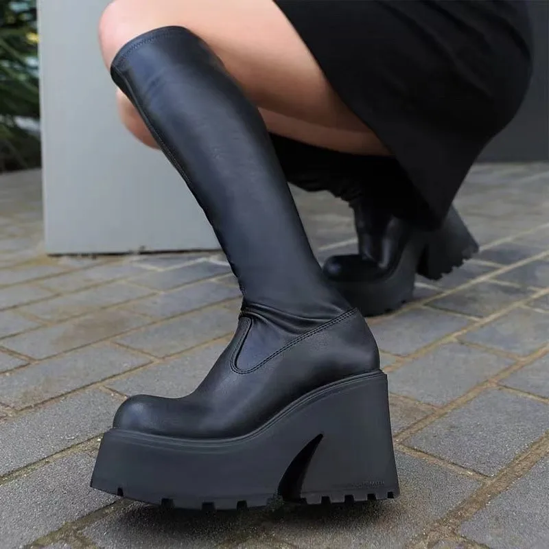 Купи Women's Knee High Boots Fall Winter New Gothic Punk Shoes Fashion Black Patent Leather High Heels Super High Heel Platform Shoes за 1,138 рублей в магазине AliExpress