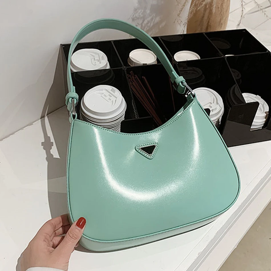 

Гладкая сумка через плечо из искусственной кожи для подмышек, роскошная дизайнерская женская сумка 2022, трендовые женские сумки, модная женс...