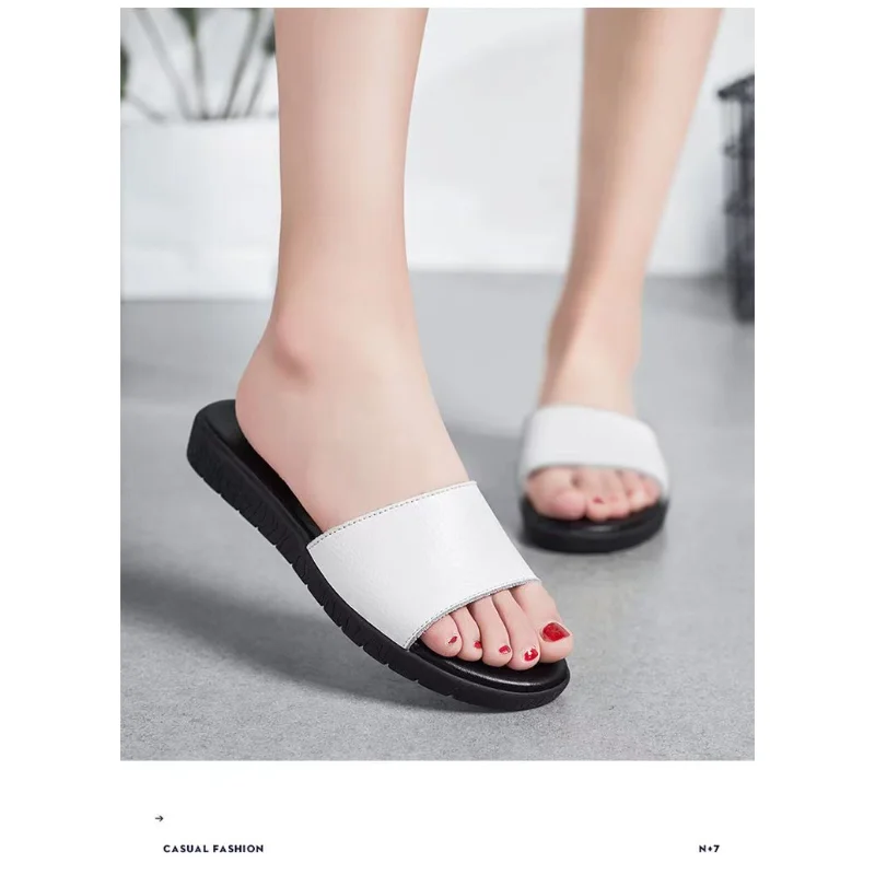 

Тапочки женские на толстой танкетке, верхняя одежда, Новинка лета 2023, белая модная однотонная женская обувь из искусственной кожи на плоской подошве