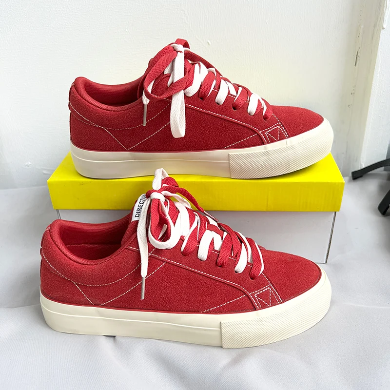 2023 Harajuku Red Sneakers Men Skateboarding Shoes Designer Canvas Shoes for Men Platform Vulcanized Sneakers Tenis Masculino