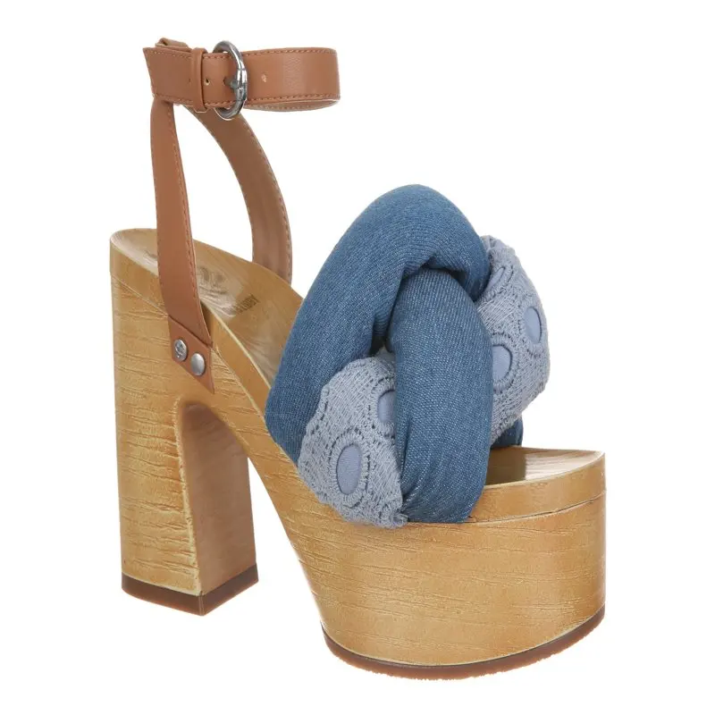 

Women's Cassandra Puffy Platform Sandal