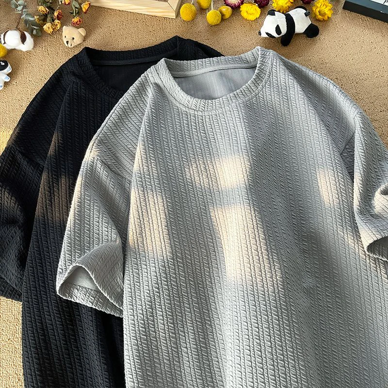 Футболка мужская плиссированная с круглым вырезом и длинными рукавами