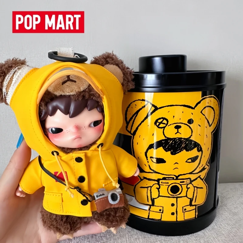 Фото Оригинальные популярные коллекционные игрушки-сюрпризы Popmart Hirono X Koda Co Branded Series высокого качества в закрытой упаковке, подарочные карточки-подвески №1