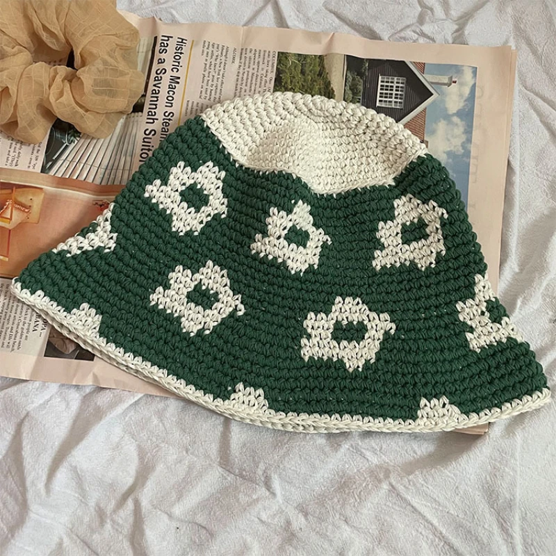 

2022 New Green Knitted Stitching Bucket Hat Summer Hand Crocheted Korean Women Flower Dome Casual Fisherman Caps