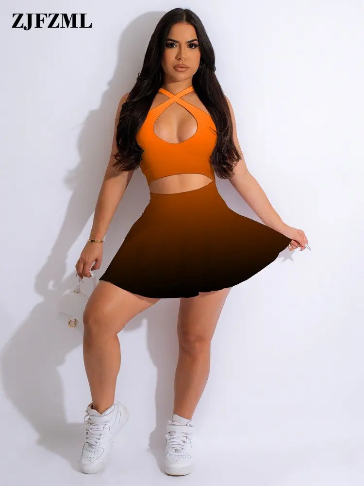 

Женские комплекты в стиле преппи градиентного цвета, короткий топ с открытой спиной на груди и плиссированная трапециевидная мини-юбка, ком...