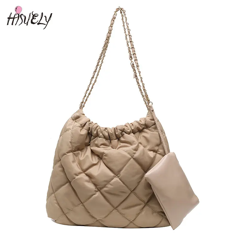 

Нейлоновая большая женская Сумка Хобо, новинка 2023, трендовая зимняя модная вместительная сумка-тоут, женская сумка для покупок, сумка для покупок