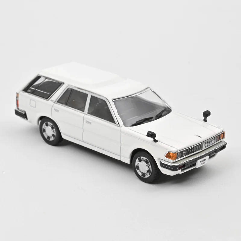 

NOREV 1:43 Nissan Cedric Y30 Van Deluxe 1995 JDM Limited Edition Resin Metal Static Car Model Toy Gift