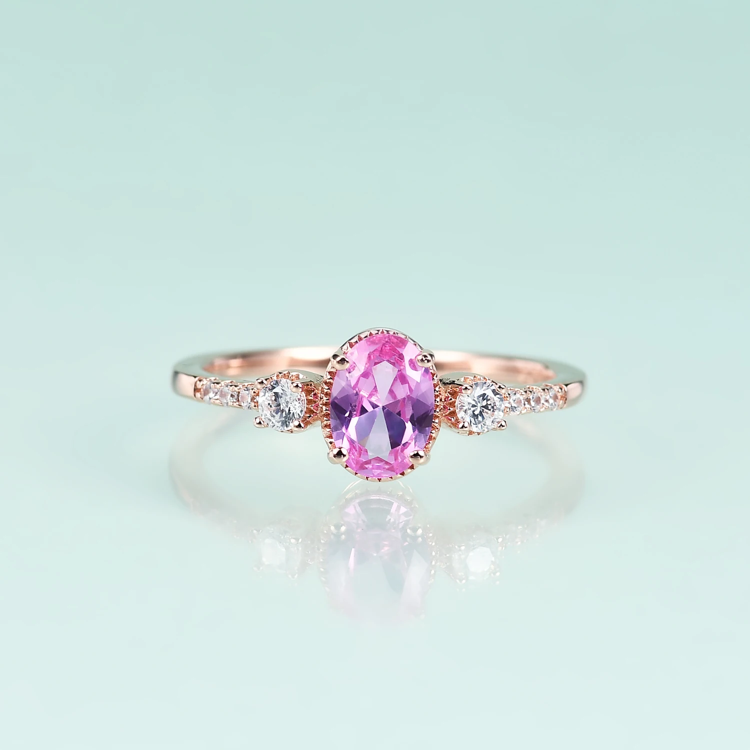 

Женское кольцо из серебра 925 пробы, с розовым сапфиром