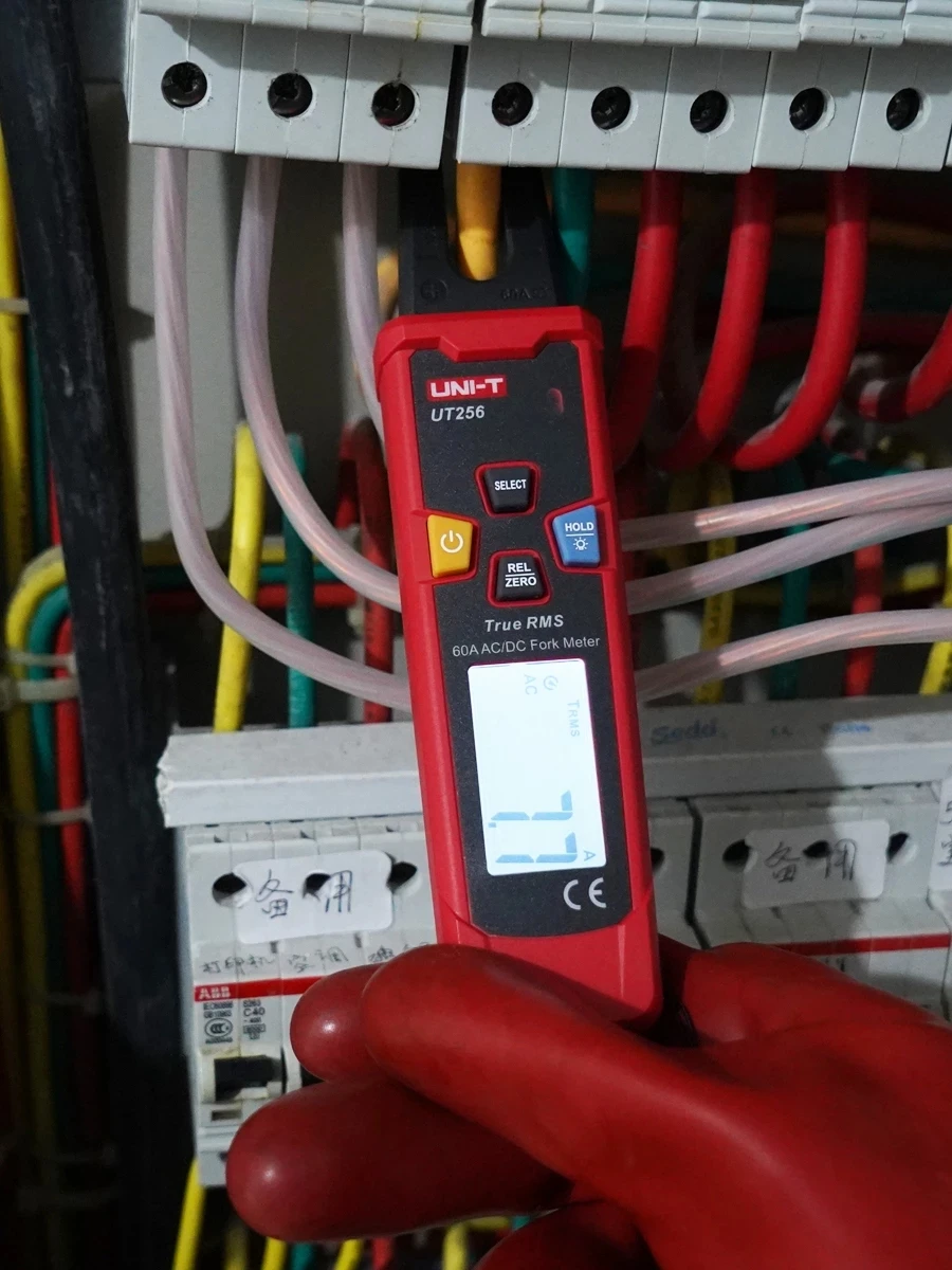 UNI-T вилочный измеритель UT256 60A AC DC токовые клещи цифровые плоскогубцы True RMS