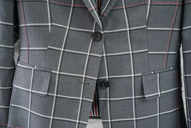 Рисунок 3 - Осенний новый костюм TB женский