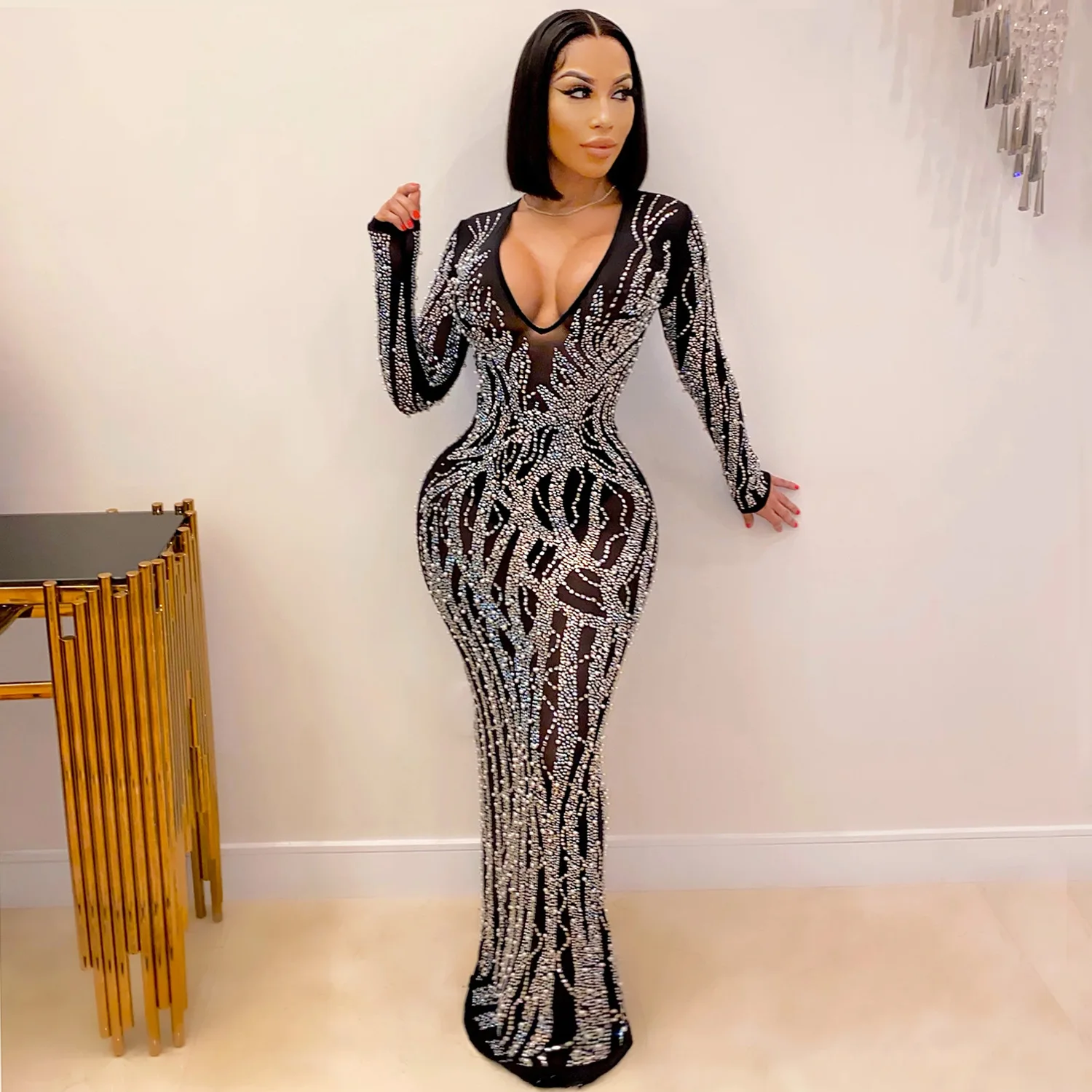 

Gorgeous Crystal Gown For Womens Beautiful Deep V Neck Mesh Patchwork Sequin Maxi Dress Special Occasion Outfits 2022 Vestidos