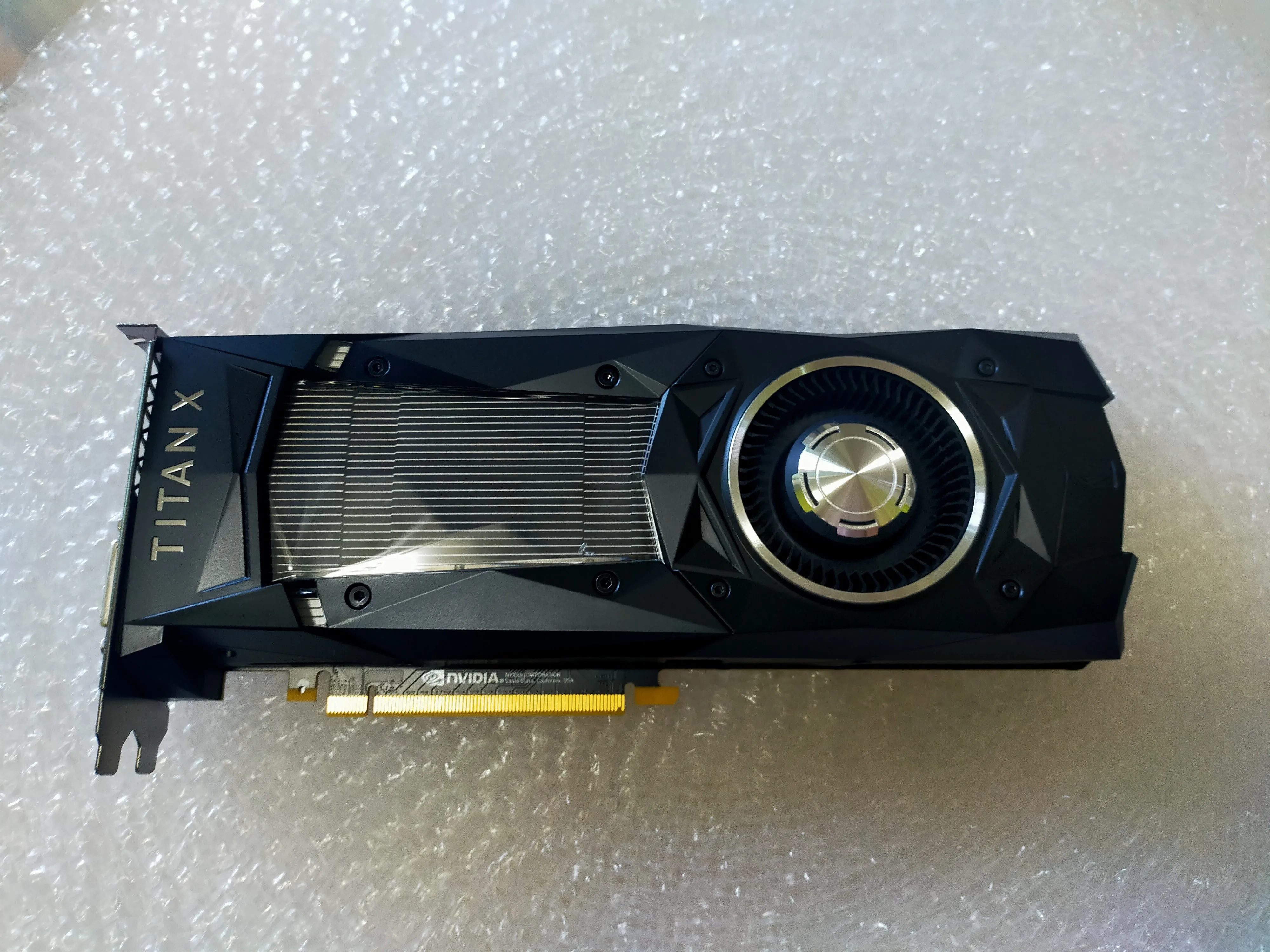 

titanX 12G titan x pascal scientific computing deep learning game rendering