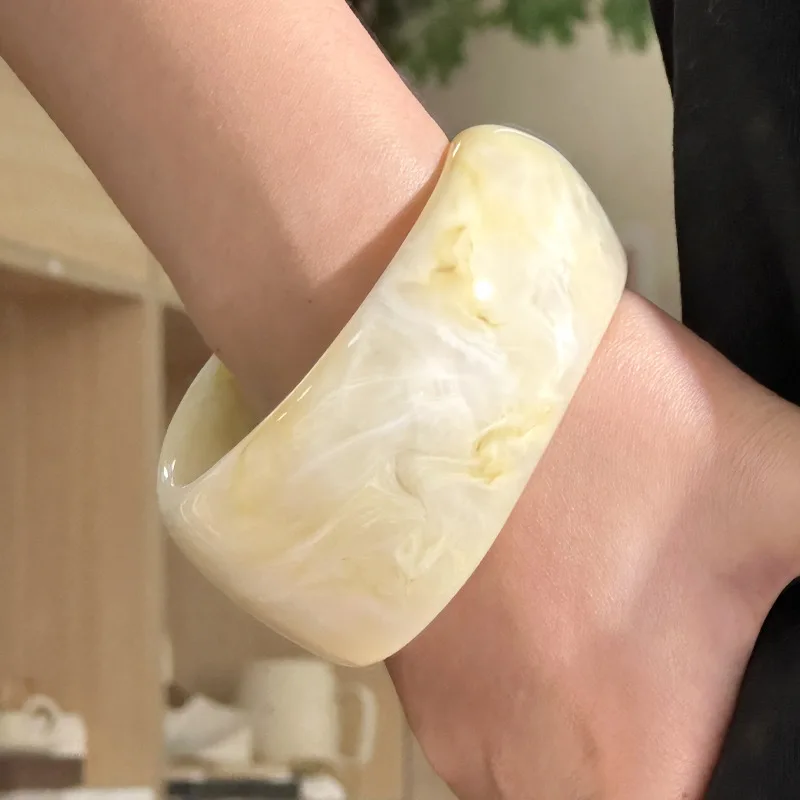 Yuyu Европейский и американский весенне-летний новый модный браслет из смолы