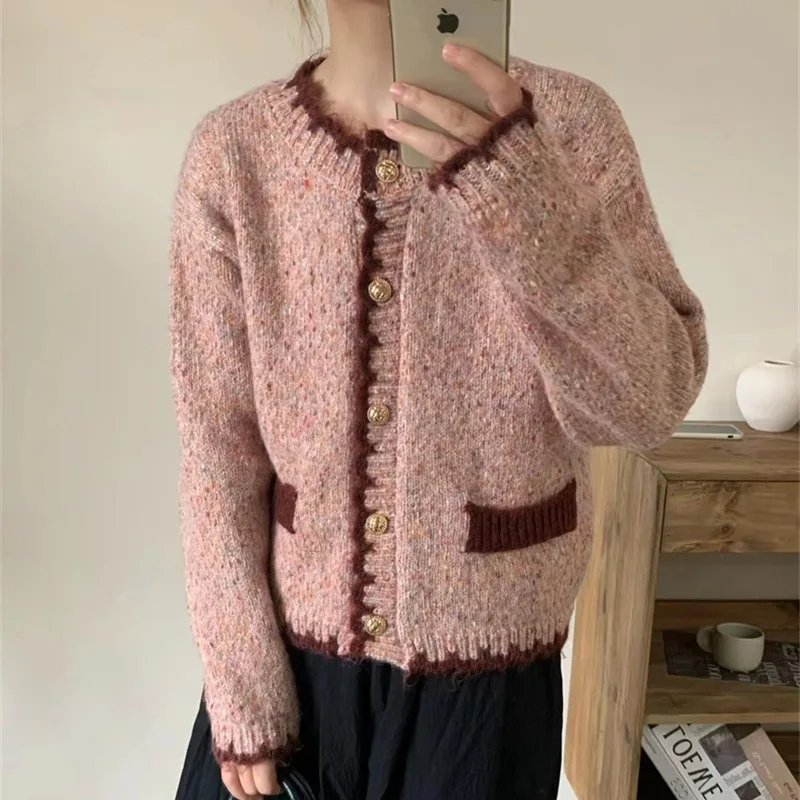 

Маленький очаровательный контрастный свитер осень-зима новая корейская мода шикарный вязаный Топ куртка