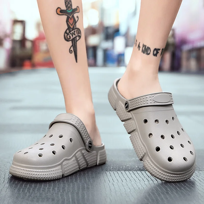 

Men Sandals Closed Toed Grey 2022 Sleepers For Men Clog Sandle Rubber Fashion Shoes Non Slip Summer Beach Slides Chaussure Homme