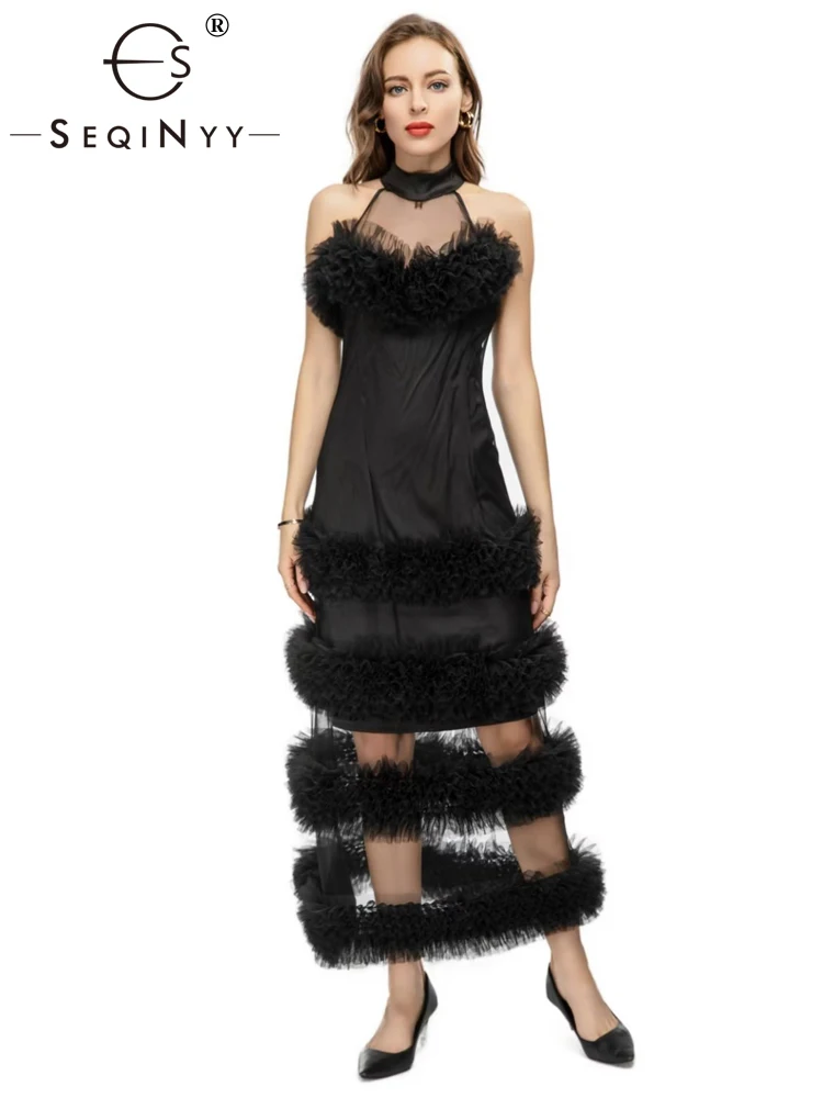 

Женское платье с коротким рукавом, оборками и поясом