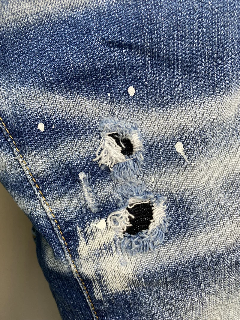New Men's Dsquared2 Buttons Jeans Ripped For Male Skinny  Pants Men's Denim Trousers Top Quality Slim Jeans A511