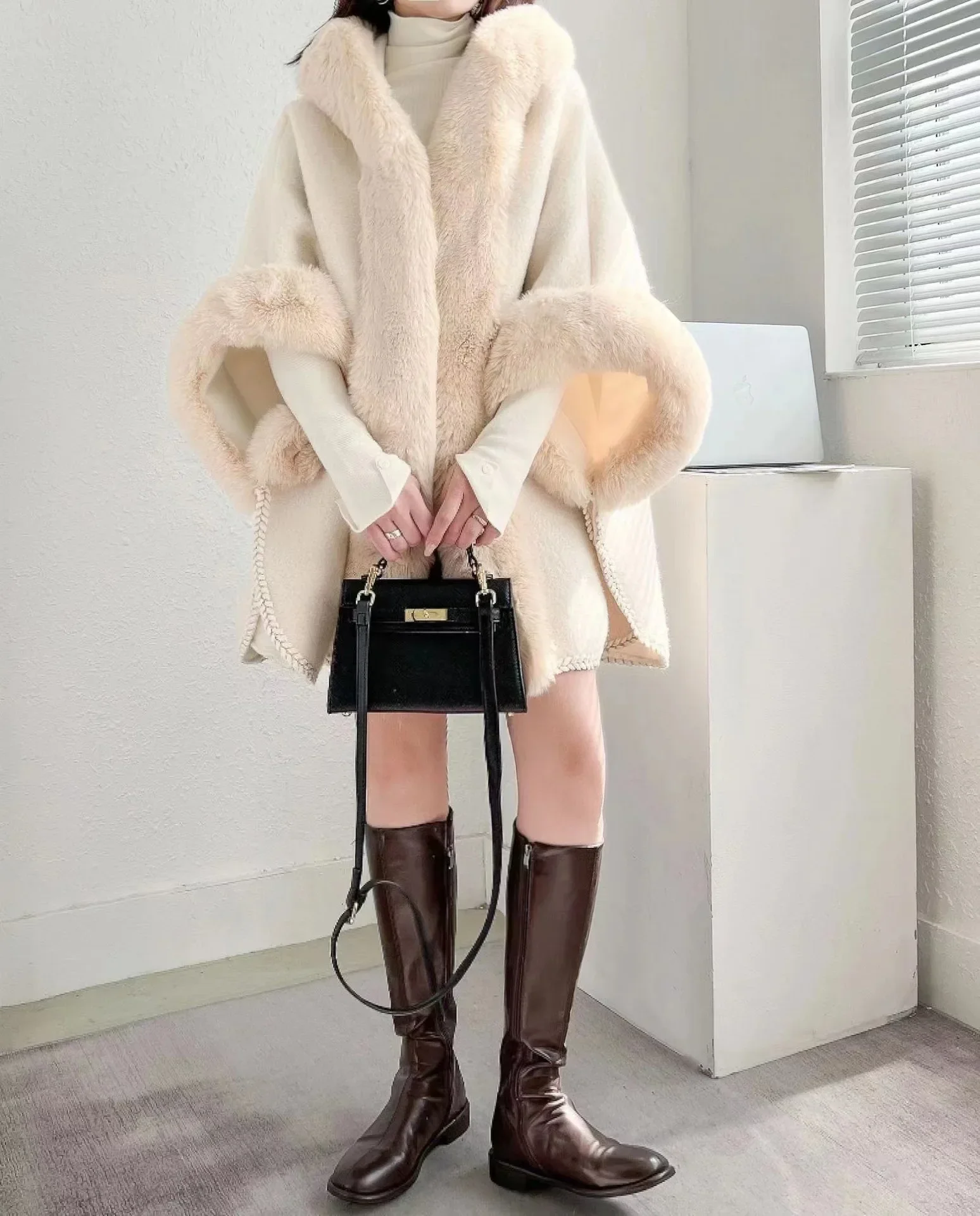 2024 зимнее женское бежевое пончо в корейском стиле с воротником из искусственного