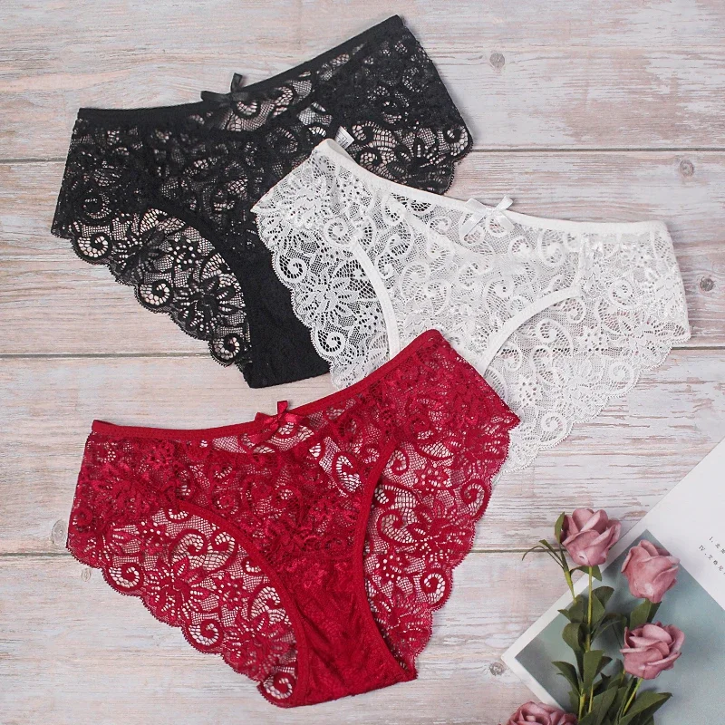 

Embroidery Lace Underwear Women's Briefs Hollow Out Mid Waist Plus Size Panties Perspective Comfortable Female Sexy lingerie