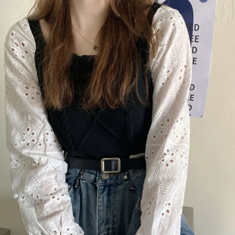 

2021 New Spring Knit Shirt Korean Version White Back Women's Thin Splicing Long Sleeve Square Neck Top