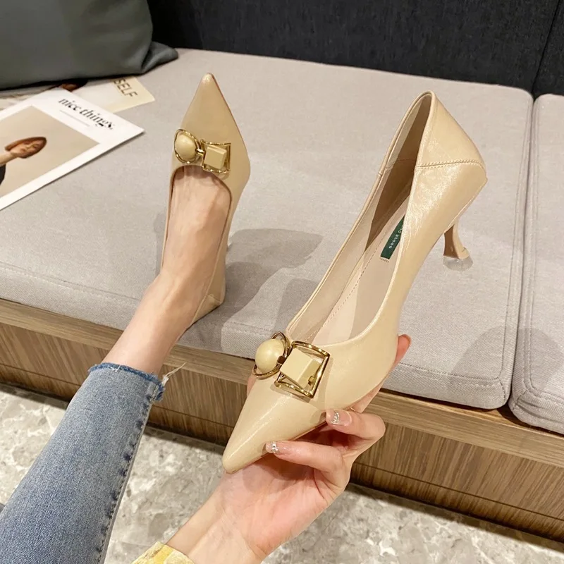 

Остроносые женские туфли, новинка весны 2022, мягкие кожаные туфли для французской аристократической девушки, Всесезонные туфли с закрытым н...